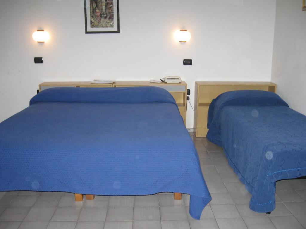 Hotel Caporal Минори Стая снимка